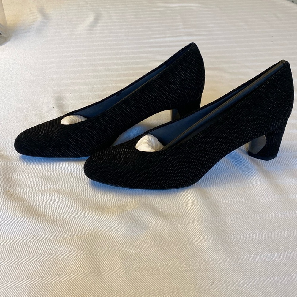 Stuart Weitzman heels; black goose bump Napa leather, size 7.